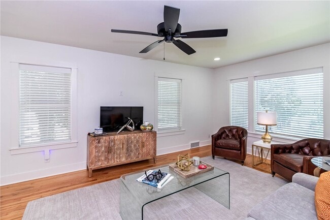 Photo - 394 Fletcher Ave