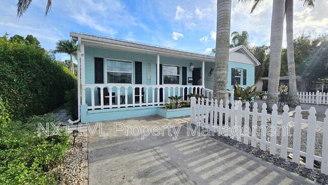 Photo - 509 W Olympia Ave