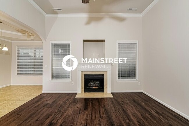Photo - 4 Bedroom Pet-Friendly Home in CALERA, AL ...