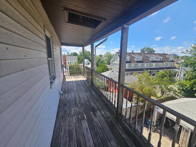 Photo - 17-19 Wareham Street - Apt 3