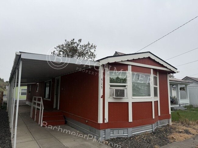 Photo - 2 Bedroom 2 Bathroom Single Family Home - Centrally Located