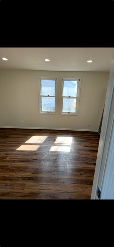 Photo - 9129 Southmoor Ave