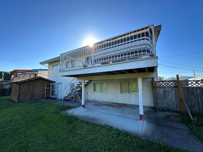 Building Photo - 8446 Hilton Dr