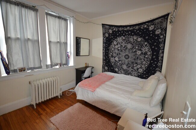 62 Egmont St Unit 6