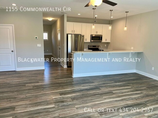 Photo - 1155 Commonwealth Cir