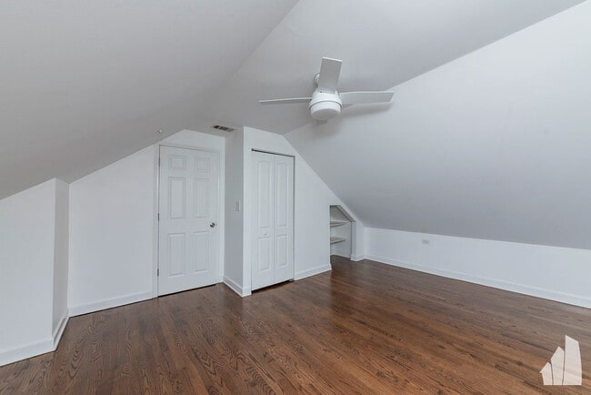 Photo - 1426 N Greenview Ave