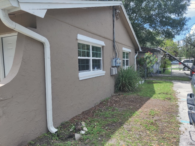 Photo - 422 N Rosland Dr Unidad 422