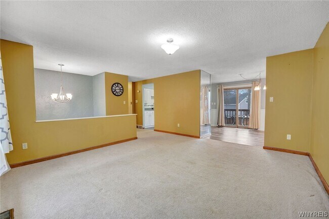 36 Altair Dr