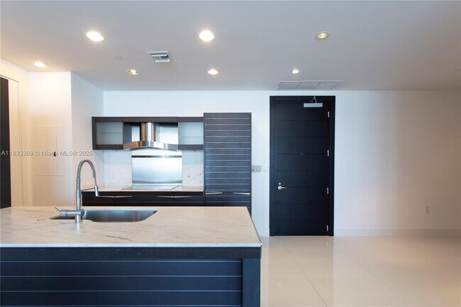 Photo - 200 Biscayne Blvd Way Unit 4512