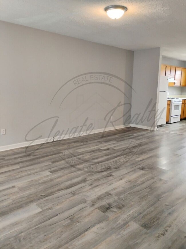 Photo - Three Bedroom, Two Level Duplex for Rent! Unit Nowlin 211 A