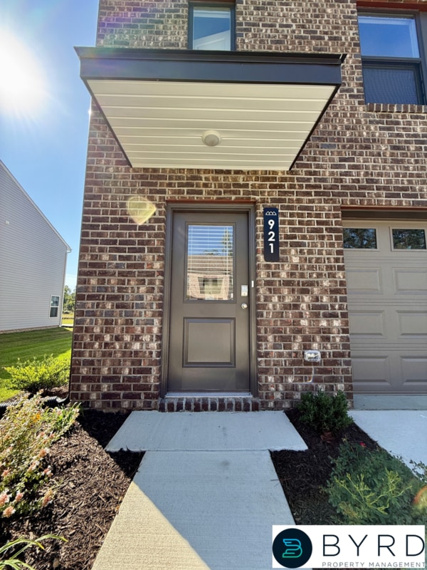 921 Encore Autumn Ln