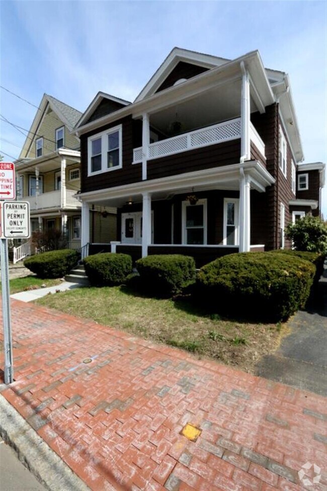 Building Photo - 8 Meacham Rd Rental