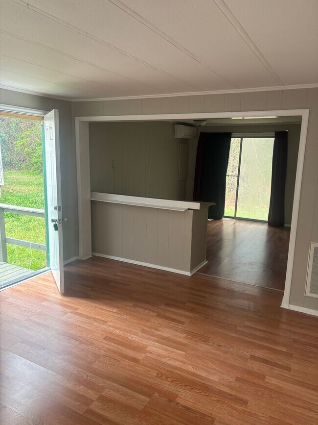 Photo - 618-A Dashland Dr