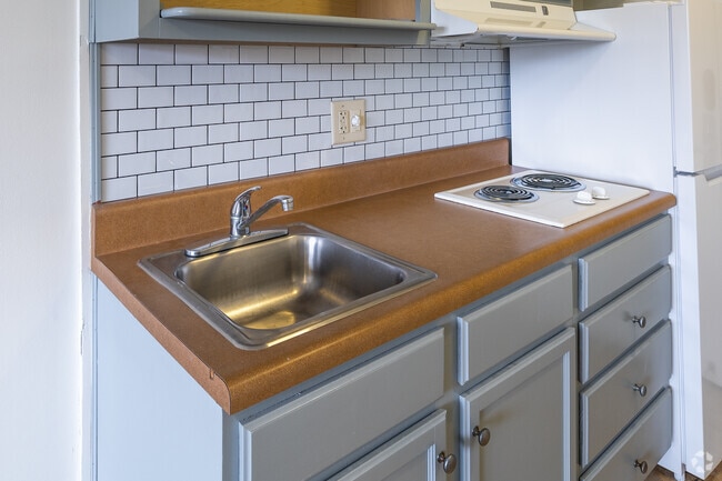 Studio Kitchen Appliances - Stafford Commons