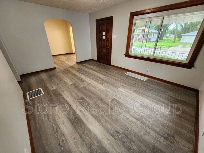 Photo - 1721 N 25th St