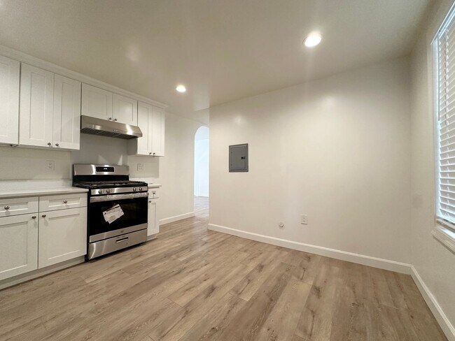 Photo - 72 Easton St Unidad 1