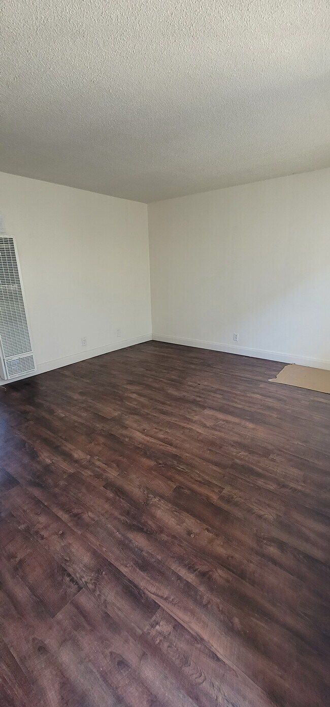 1909 N Palmer Ct Unidad A