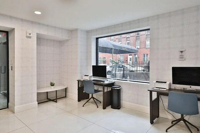 Photo - 4241 Locust St Unidad 135B