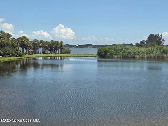 Photo - 277 Forecast Ln