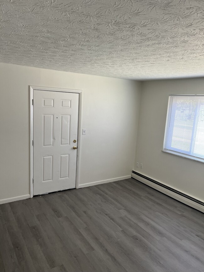 315 Ethel Ave Unit 1