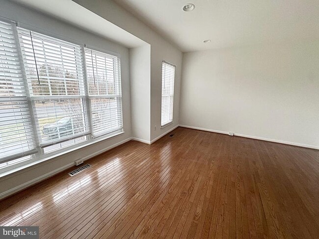 Photo - 43511 Evian Ln