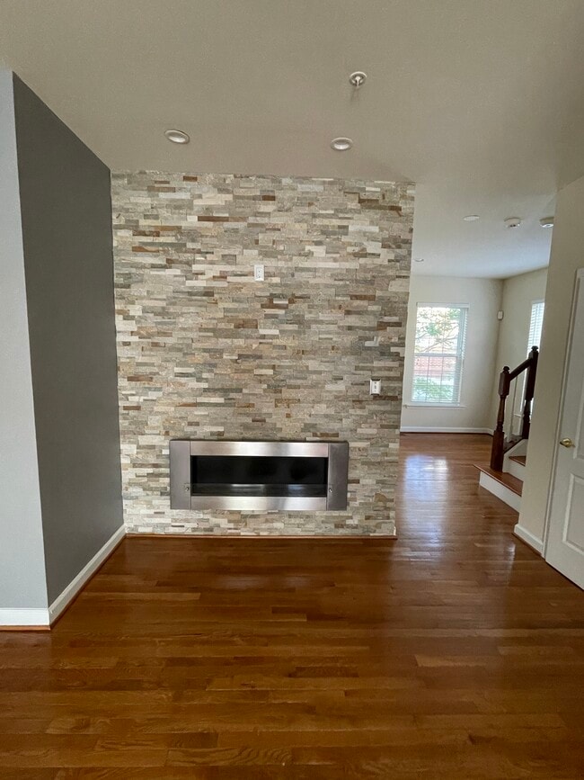 Sala de estar - 5540 Lanier Ave