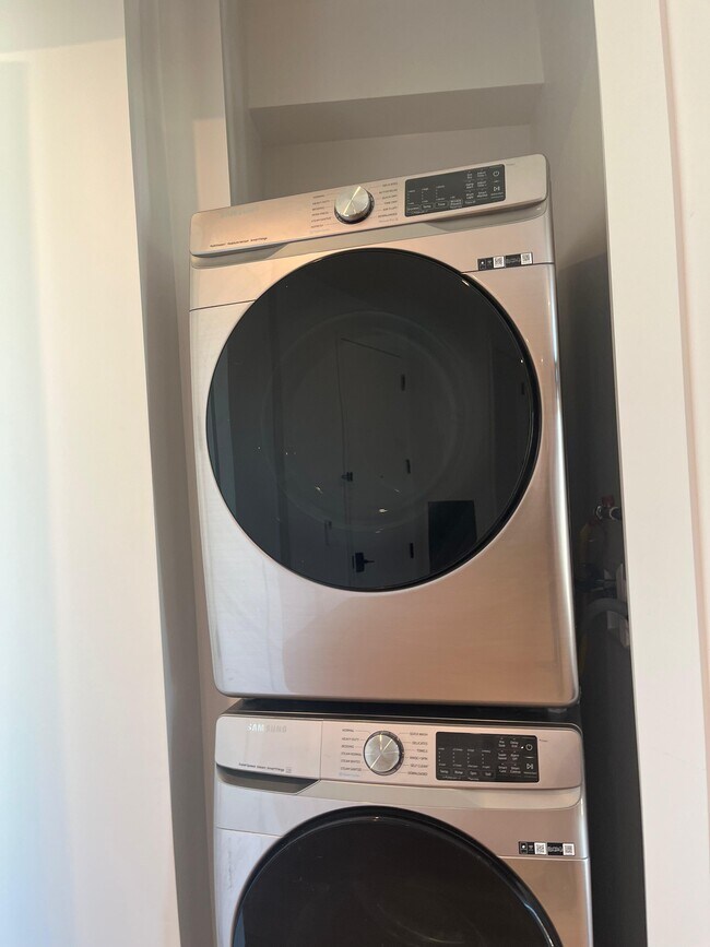 Photo - 546 Martin Luther King Jr Dr