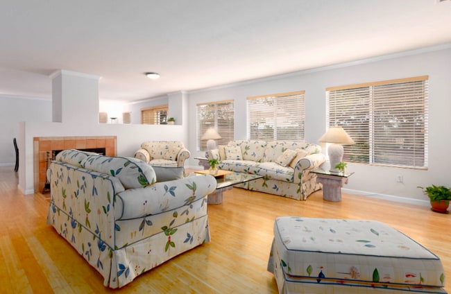 Photo - 934 Lafayette Pl