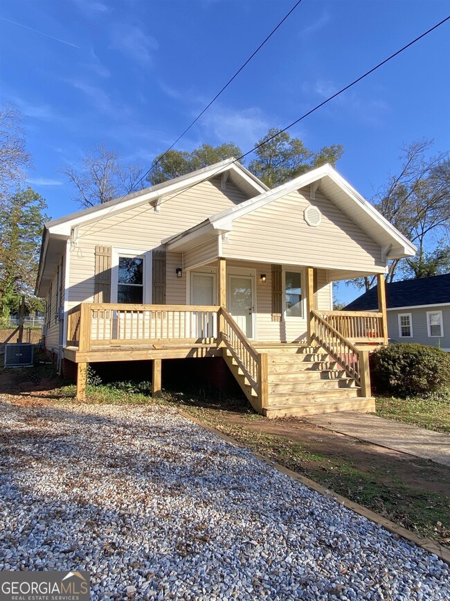 Photo - 607 S Lee St Townhome