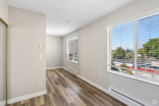 Studio - 462SF
