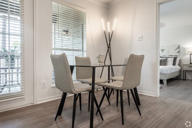 Photo - Comfort Meets Convenience in North Houston Unit LVE2