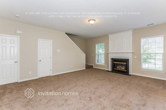 Photo - 9117 Lanigan St