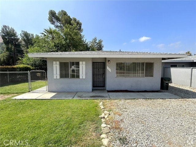 Building Photo - 1285 Garnet St Rental