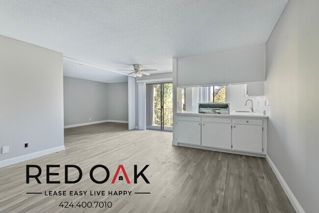 Photo - 8614 Woodley Ave Unidad 313