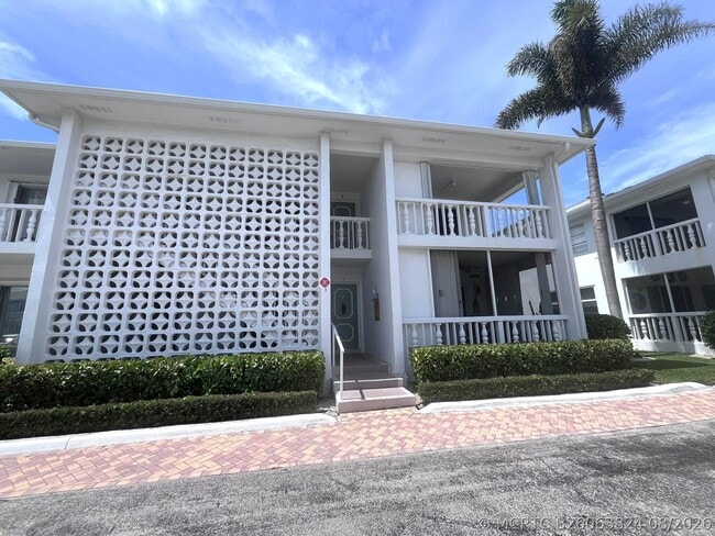 Building Photo - 4201 S Ocean Blvd Unit I3