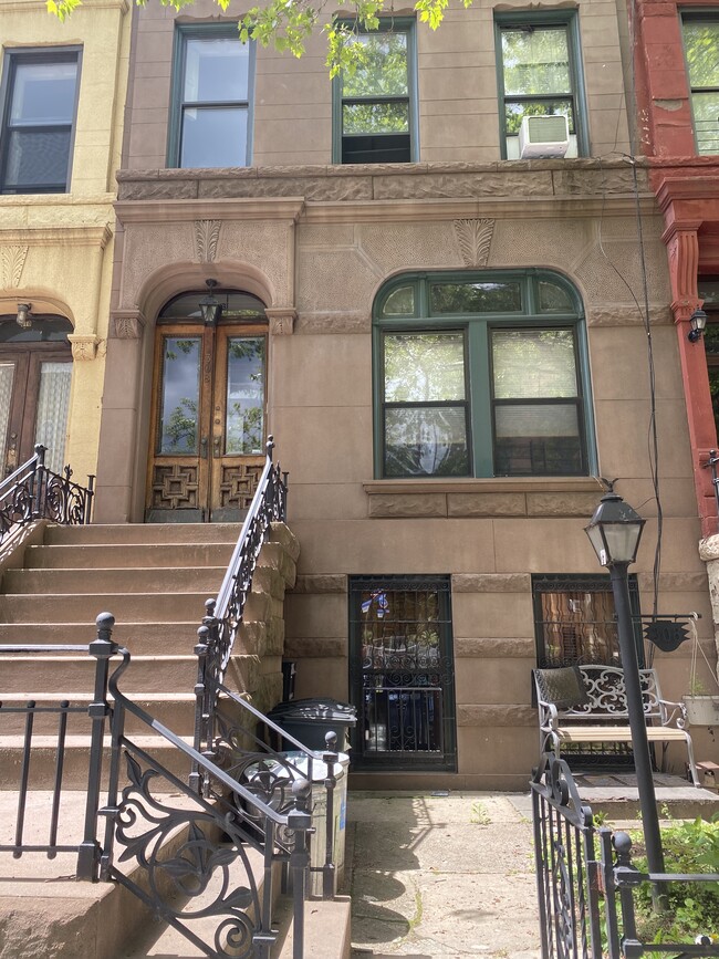 Photo - 308 Lewis Ave