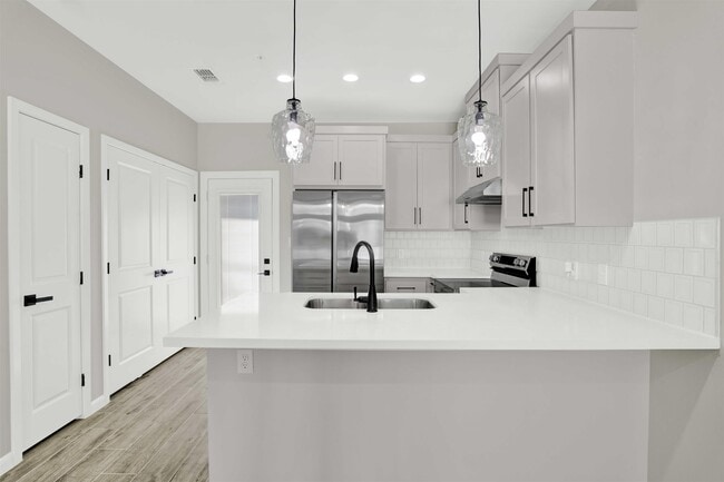 Photo - 1010 Monaco Blvd Unit 14