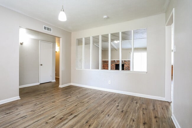 Photo - 4141 Yellowleaf Dr