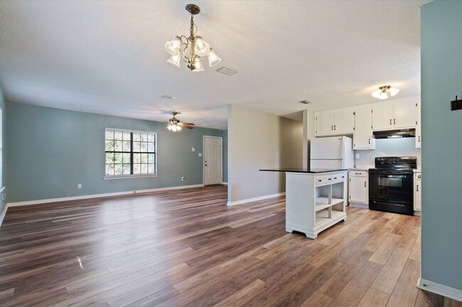 Photo - UPCOMING LISTING