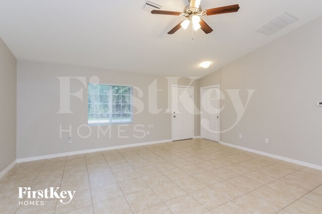 Photo - 5569 Landry Ave