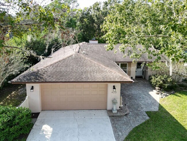 Photo - 423 Whispering Oaks Ct