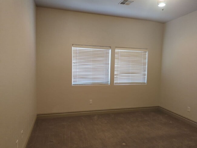 Photo - Cozy 2-Bedroom Home with Great Amenities!