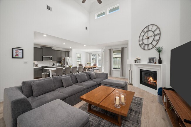 Photo - 2214 Bitter Melon Dr