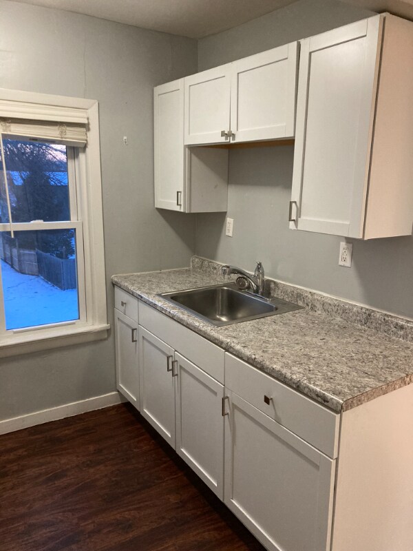 Photo - 912 5th St SW Unit 4