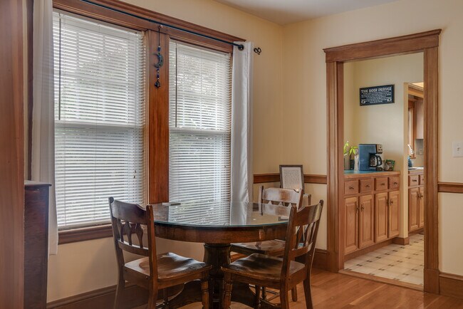 Photo - 26 Donnybrook Rd Unit 2