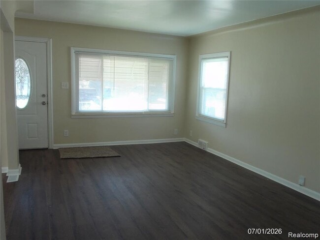 Photo - 7535 Republic Ave