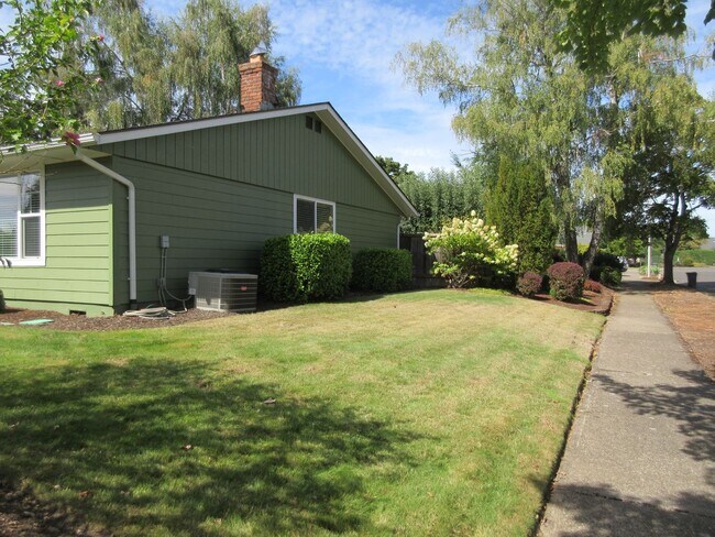 Photo - Well Maintained Three Bedroom in Keizer