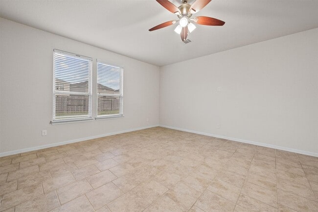 Photo - 19603 Blue Pine Cir