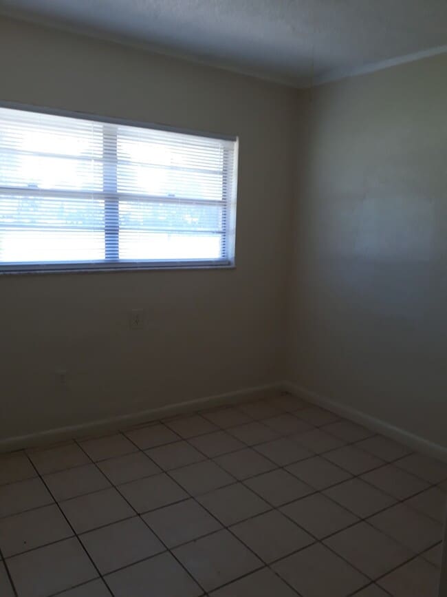 Photo - 2/1 CHULUOTA