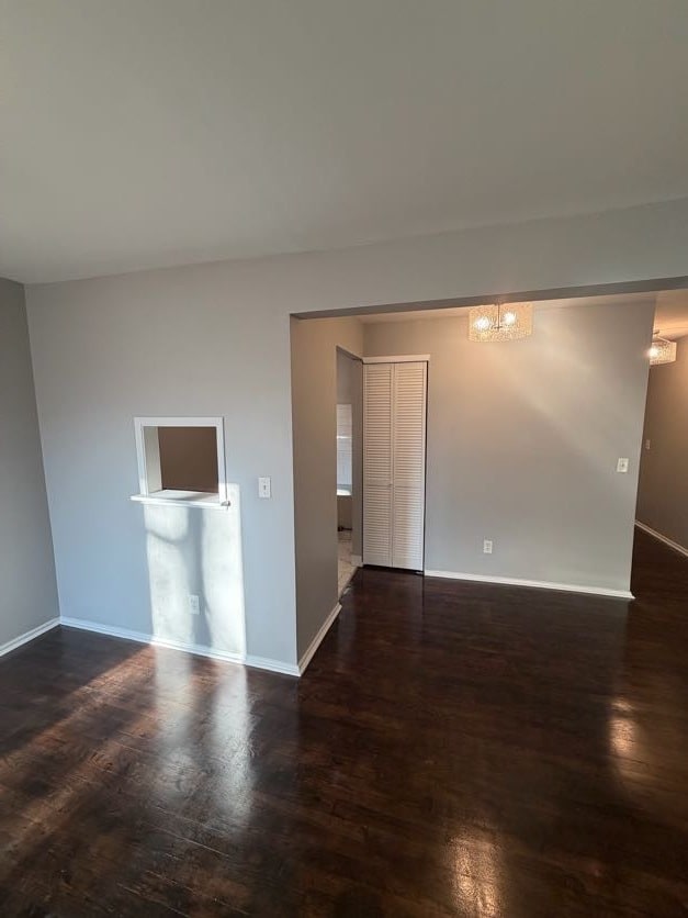 Dining Area, Closet & Living Room - Stewart Woods